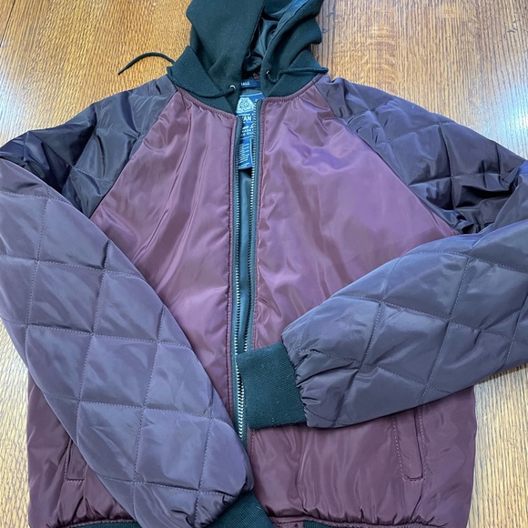 American Rag men’s burgundy hooded bomber jacket small - Picture 8 of 13